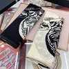 Designer Scarf Luxury Shawls Cashmere Scarves Jewelry Bracelet Pattern Women Designer Luxury Fashion Pashmina High Quality Winter Wraps Casual Trendy 140*140CM