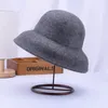 ウールフェルトの帽子フロッピーワイドブリムウィンターハット女性Fedora Hat Plain Ladies Hat Dress Church Church Cloche Bowler Hat Crushable 240126