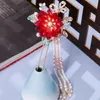 Klipsy do włosów UPR w kształcie litery U Chińskie sztyfty hanfu dla kobiet czerwony kwiat długi frędzany koraliki Tiars Headpiece Retro Bride Biżuteria ślubna