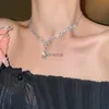 Chokers Personalized Inlaid Rhinestone Water Drop Drop Drop Lecklace는 과장된 패션 목걸이 럭셔리 고급 감각 웨딩 보석 YQ240201