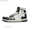 Amiiris 2024 Bone Fashion High Top Skel äkta mångsidiga skor Chunky Designer Small White Shoe Skateboarding Mens Leather Sneaker Splice 1aea