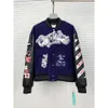 Offs Bordado Hueso Estampado Piloto Chaqueta casual Diseñador Hombres y mujeres Jersey de béisbol Chaqueta universitaria de invierno Chaqueta Letterman Abrigos de bombardero blanco 08H5