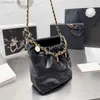 Kova Çantası Mini Takı Omuz Çantası Tasarımcı Çanta Çöp Çanta İtalya Lüks Tote Çanta Kadın Çift Mektup Logo Moda Çantası Crossbody Bag Madeni Para Çok Renkli Debriyaj