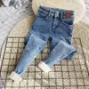 Inverno grosso veludo mulheres jeans cintura alta jeans magros mulher calças de lã quente fino ajuste estiramento senhoras denim lápis calças femininas 240124