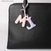 Keychains Lanyards N D R S E B L A F M H POOSHYSALE Anpassad PU PVC Artificiellt läder Original English Letter Keychain Pendant Womens Bag Charm Q240201