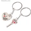 Keychains Lanyards I Love You Heart Couple Key ChainCute Letter Printing Keychain Key Chain for Women and Men Creative Couple Keychain Q240201