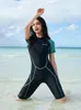 Roupa de banho feminina moda profissional uma peça manga curta fino ajuste surf terno secagem rápida esportes aquáticos praia natação 2024