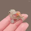 Broches en forme d'oiseaux pour femmes, bijoux en perles et strass, tendance, pour manteau, robe, épingles à revers, cadeaux de fête de mariage