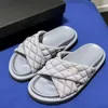 Designer Slides Sandals CHANELES SLIPERS TUO Summer Outwear Oppresa versatile Croce Over Style Shoe Beach Casual Beach