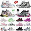 75 7.5 Track Runners 7.0 Designer Casual Chaussures Blanc Noir Plate-forme Pistes Baskets Runner 7 Cuir Nylon Mesh Graffiti Hommes Femmes Transmettre Plate-Forme Plat Formateurs