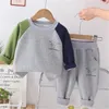 2024 Primavera Nuovi Colori dell'Incantesimo Vestito per bambini Blocco Felpa con cappuccio a maniche lunghe Set in due pezzi Trendy Boy Set