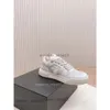 Amiiris 2024 Projektant Sole Shoe Para Sneaker Autumn New Board Fire Fire Casual Men's Women's Damskie grube 68ni 68ni