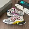2024 Yeni Erkek Kadınlar 7.0 Spor Sneaker Jogging Tasarımcı Ayakkabı Paris Çalışma Ayakkabı Retro Kız Ayakkabı Yürüyüş Basketbol Elbise Açık Seyahat Eğitmenleri Tenis Tırmanış Ayakkabı Koşucu