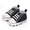 Eerste wandelaars Born Baby Schoenen Lovertjes Canvas Sneakers Jongens Meisjes Peuter Zachte zool Antislip