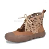 Sandalen Top Schicht Rindsleder Loch Flache Schuhe 2024 Frühling und Sommer Kurze Stiefel Hohl Weibliche Literarische Fan Leder