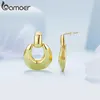 Pendientes de tuerca de metal chapado en oro de 18 quilates Pendientes de oro llamativos retro para fiesta de mujer Joyería de moda de poste de plata 925 240123