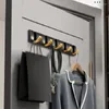 Krokar väggkläder krok för badrum kök handduk självhäftande klistermärke kapphängare rack arrangör nyckelhållare prylar hem tillbehör