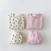 Ensembles de vêtements pour enfants, vêtements pour filles, mode, imprimé coeur doux, sweat-shirt à manches longues, haut et pantalon, costume pour bébés en bas âge