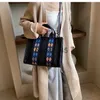 Schoudertassen Winter Contrast Kleur Dames andbag Casual Grote Capaciteit Dame Tote Ontwerp Canvas Vrouwelijke Soulder Tas Fasion CrossbodyH2421