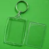 Llaveros 50 unids / lote Arco rectangular Transparente Acrílico en blanco Insertar PO Marco de imagen Llavero Llavero DIY Anillo dividido Llavero Regalo