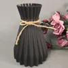 Vaser 3st Imitation Ceramic Flower Vase Plastic Home Decor Green Plant Container