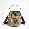 Bolsas de ombro Fasion Nylon Quilted Buckets Bag Designer Acolchoado Mulheres Andbags Luxo Down Coon Soulder Crossbody Casual Pequena Bolsa H2421