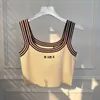 Kvinnors stickor Tees designer stickad tröja tank top för kvinnor 24 tidig vårkontrast akademi stil bokstav sling kort topp 6xtz