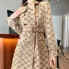 designerskie luksusowe kobietę płaszcz Kobieta wiatraka ciało podwójne litery drukowania kurtki luźne pasek płaszcz żeńskie dystansowe okopy płaszcz