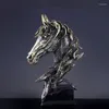 Decorative Figurines Animal Sculpture Home Living Room Entrance Proch Decoration Furnishings European Modern Lion Eagle Horse Statue Crafts