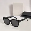Quadratische Sonnenbrille Havana Grey Lenses 40198 Damen Luxus Sonnenbrille Mode Sommer Sunnies Sonnenbrille UV-Schutz Brillen mit Box