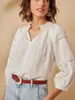 Kadın Bluzları 2024 Fransız Kadınlar Boş Puflu Kol Gömlek Yaz Pamuk Gevşek Üstler Bayanlar V yakalı beyaz bluz