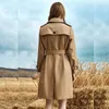 Klasyczny wiatrak dla kobiet z paskiem z paskiem 2024 Spring/Autumn New British Style's Women's Trench