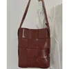 Evening Bags Luxury Handbag Style Simple Fashion Large Capacity Shoulder Bag Niche Design Texture Commuter Woven Bucket For Women