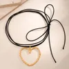 Chains Ingemark Elegant Goth Hollow Love Heart Pendant Choker Necklace Women Knotted Bowknot Adjustable Chain Y2K Jewelry Accessories