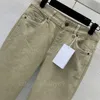 Jeans Femme Jeans de créateur Vêtements pour femmes Mode Luxe Pantalon à jambe droite Poche arrière Logo brodé Pantalon à huit pointes Pantalon polyvalent de loisirs