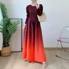 Casual Dresses Egrm Miyake Pleated Gradual Maxi Dress O-Neck Full Sleeve Loose High Strecth Lantern For Women 2024 Summer 6EM62187