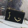 Single Shoulder Bags Messenger Chain Bag Imported Cow Leather Inlaid Resin Bottom Plated With Real Gold Flip Magnetic Buckle Atmos242V