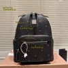 Abendtaschen Rucksack Stil 2024 Damen Modedesigner Rucksack Herren Reiserucksack Alte Blumen Ledernieten Verzierte Seitennieten Schulranzen Rucksack