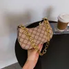 Fritids pendlare handväska underarm kvinnors sommar nya och västerländsk stil minimalistisk axelväska 2024 78% rabatt i butiken grossist