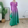 Casual Dresses Egrm Miyake Pleated Gradual Maxi Dress O-Neck Full Sleeve Loose High Strecth Lantern For Women 2024 Summer 6EM62187