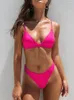 Bikinis de moda de banho feminina 2024 Mulheres fêmeas sexy fêmeas de banho sólidas Biquíni sólido Conjunto preto de Biliússia Brasque