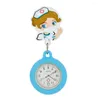 Relógios de bolso 10 pçs/lote adorável coração enfermeira médico personagens de desenhos animados retrátil emblema carretel clipe hospital presentes de escritório médico