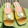 Kvinnor Double Slide Sandal Black 771586 Luxury Sandal Summer Sandals Crystal Set höjer ett urval av feminin skor Sparkande hårdvara pryder Slide Sandals