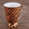 Кружки Скандинавская мода керамическая кофейная кружка креативная фарфоровая леопардовая ручка для завтрака чашка для чая с молоком офисная бутылка для воды посуда для напитков