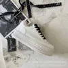 Designer Scarpe Chanele Panda Spettate scarpe casual peluche con scarpe sponde alla moda scarpe scarpe da biscotto in pizzo scarpe da tavolo da scarpe singolo