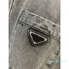 2024 Casual Denim Pocket Shirt Frauen Solide Grau Farbe Design Blusen