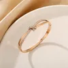 Brazaletes de mujer Brazalete único para mujer Brazalete chapado en oro Brazalete único personalizado Brazalete Pulsera Cadena de eslabones Amor 223D