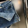 Damen-Trainingsanzüge Yuerwang Frauen Denim Shorts Sets 2024 Frühling Multi Button Variety Tragen Hemd Unregelmäßige Röcke Zweiteiler