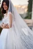 Modest Sheer Neck Cap Sleeve Wedding Dresses Pärlade lår Högdelad brudklänning Pleat Satin En linje Vestido de Novia för Bride 326