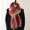 Luxe Winter Warm Kasjmier Plaid Sjaal Vrouwen Lange Pashmina Foulard Vrouwelijke Sjaals Dame Kwastje Sjaal Wraps Ontwerp Nieuwe